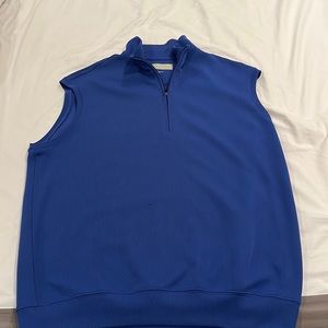 Donald Ross 1/4 zip vest.  Size Large.  Good condition .
